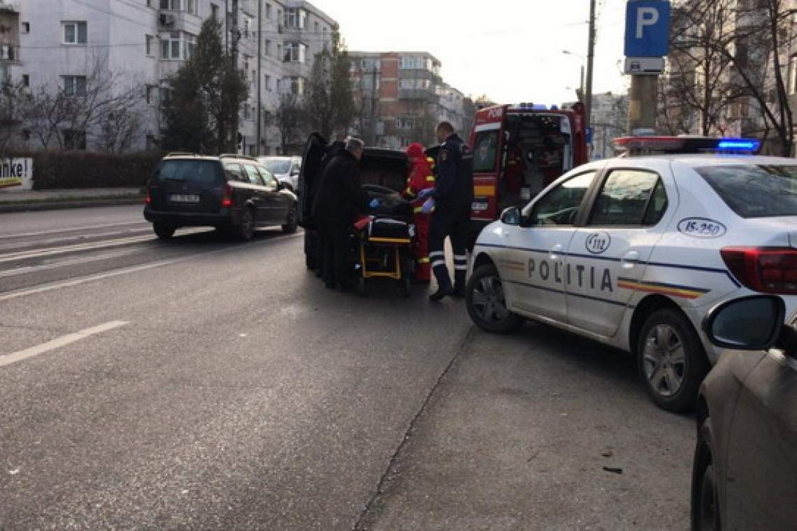 Accident în Ploiești. Două autoturisme au fost implicate