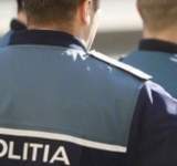 Un polițist prahovean a sunat la 112 pentru a reclama faptul că este bătut de soție
