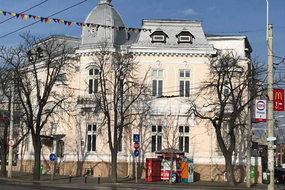 Poliția, în control  la Mediurg, după scandalul legat de măștile chirurgicale vândute pacienților cu 10 lei. Reacția clinicii private