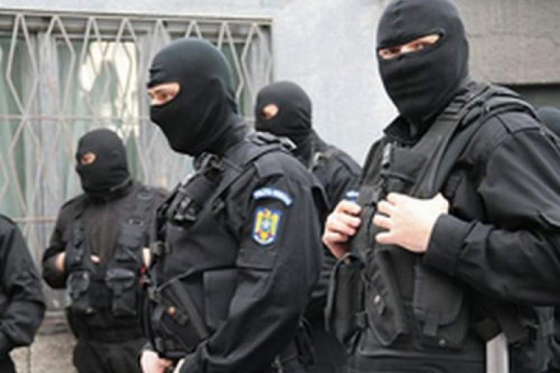 Scandal într-o comună din Prahova. A fost nevoie de intervenția SAS