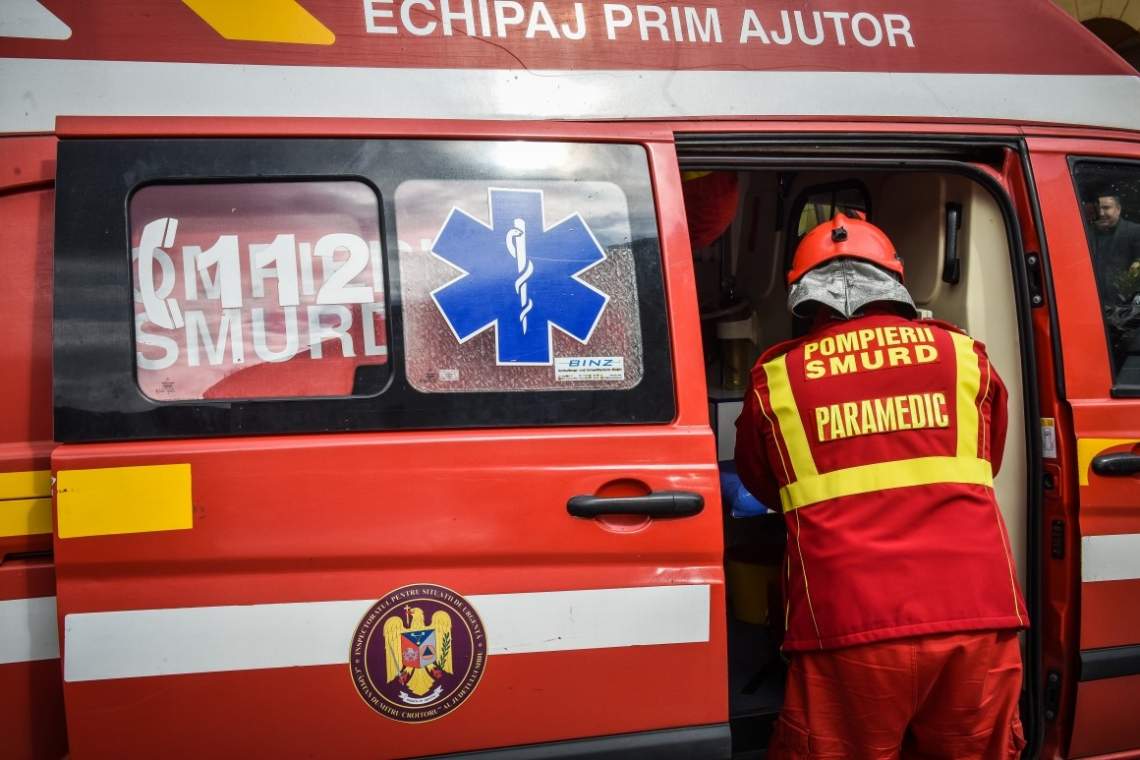 Accident  gav pe DN1, la Câmpina. O mașină a fost proiectată peste parapeți, pe contrasens