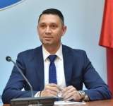 Bogdan Toader, președintele PSD Prahova, atacă Guvernul PNL: “Veniți zilnic cu informații contradictorii, aveți miniștri invizibili sau care își bagă tot mai des capul în nisip!”   