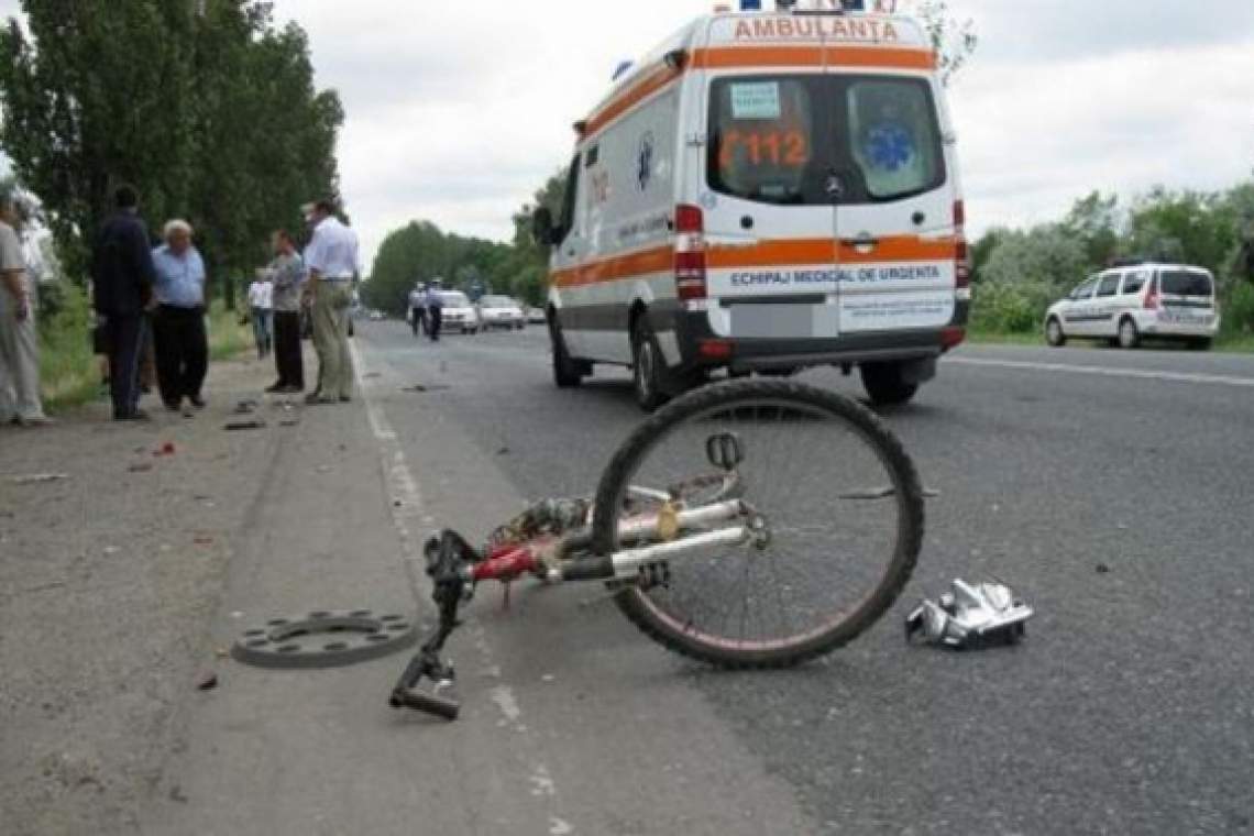Accident între doi bicicliști în Prahova. Unul dintre ei, transportat în stare gravă la spital