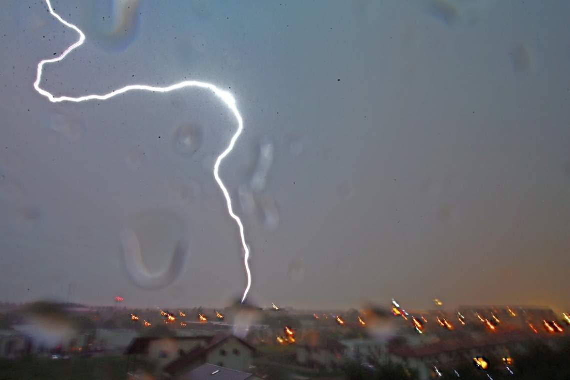 Prahova, sub COD PORTOCALIU de vreme rea! peste 170 de pompieri, pregătiți să intervină în sprijinul populației