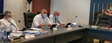 Viceprimarul Ganea, reacție pe tema gunoaielor abandonate pe domeniul public:Nu știu dacă nu cumva noi suntem de vină pentru că nu reacționăm și nu-i sancționăm pe cei care abandonează gunoaiele la primul stâlp