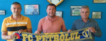 Viorel Moldovan, noul antrenor al Petrolului Ploiești: Știu că voi lucra la un club cu tradiție, cu suporteri minunați, cu istorie, iar asta mă face să fiu extrem de entuziasmat 