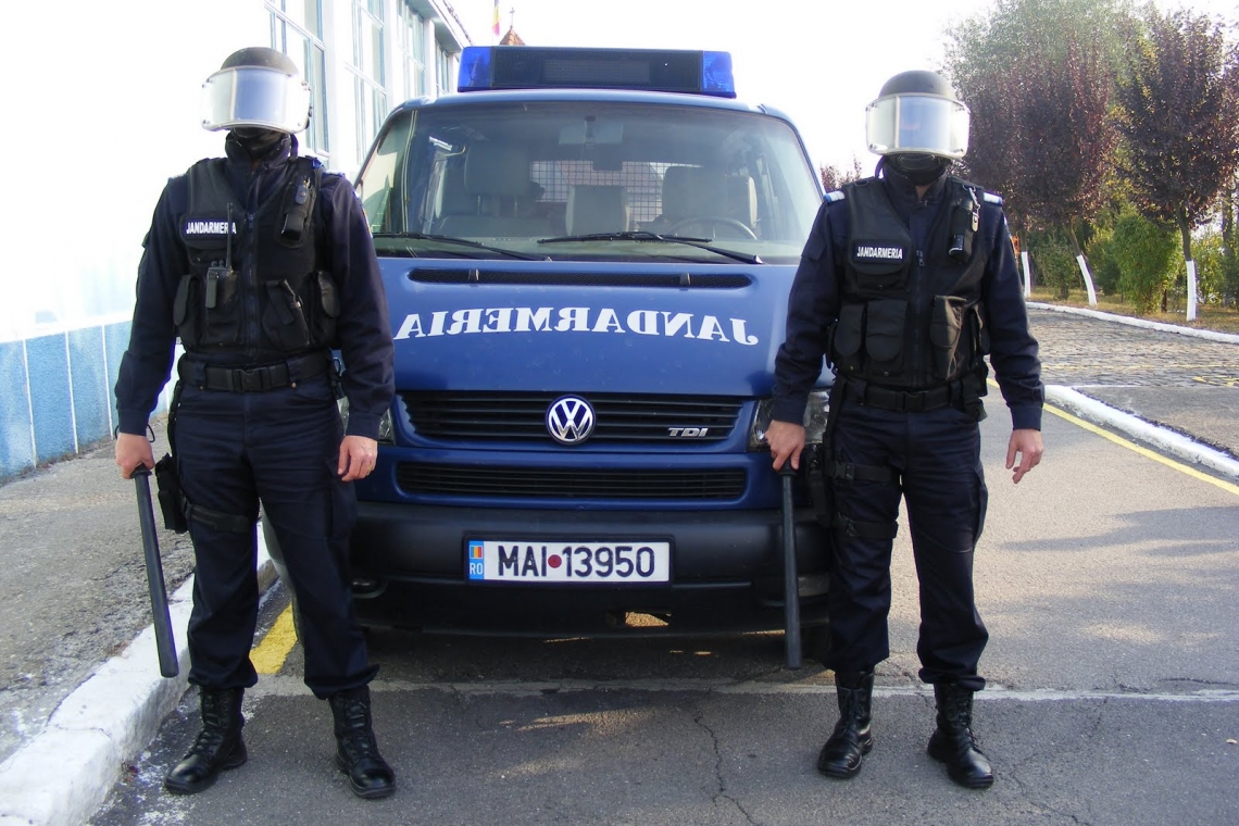 Un jandarm din Prahova, împușcat accidental de un coleg