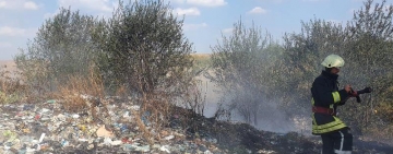 Incendiu la groapa de gunoi din Târgșoru Nou