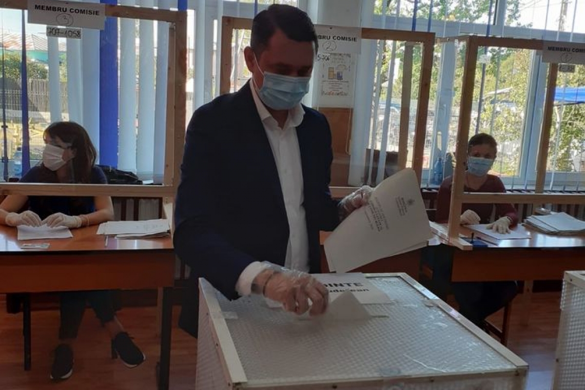 Bogdan Toader: "ASTĂZI, dumneavoastră DECIDEȚI pentru PRAHOVA!"