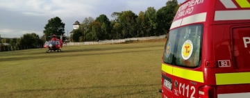 Accident de muncă la o cramă din Urlați. Un bărbat a rămas fără o mână după ce și-a prins-o într-un zdrobitor de struguri