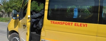 Un microbuz care transporta copii, implicat într-un accident în Ploiești