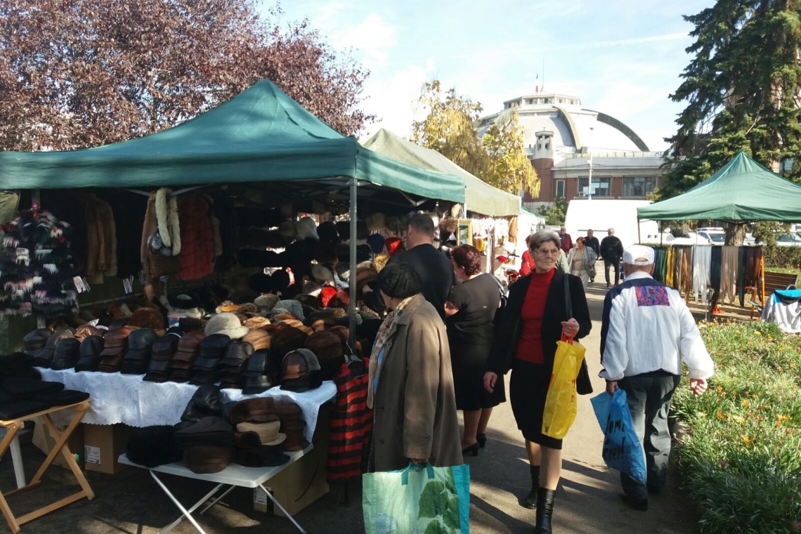 Primarul Volosevici spune adio ”Târgurilor de chiloți și alte kitsch-uri” în Ploiești