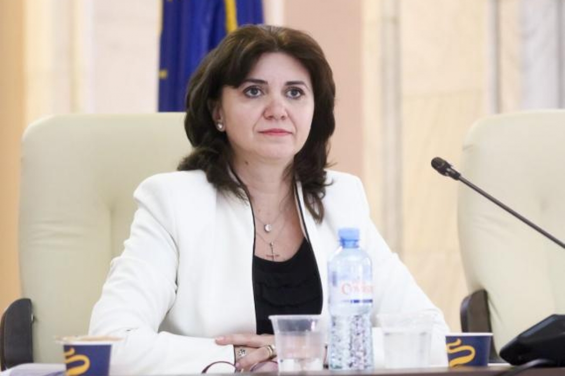 Noi măsuri adoptate de Ministerul Educației și Cercetării pentru facilitarea învățământului în sistemul online
