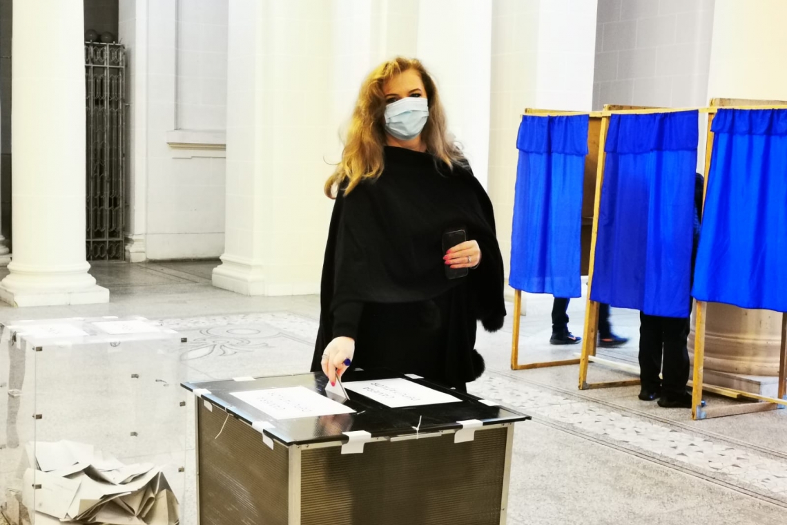 Roberta Anastase, canidat PNL Prahova pentru Senat: "Prezența la vot este mult sub așteptări, dar este de înțeles într-o situație sanitară de criză"