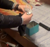 VIDEO | Percheziții în Ploiești la persoane suspecte de tâlhărirea unor vânzători de droguri