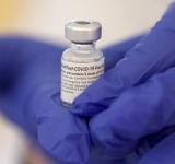 Dr. Mike Yeadon, fost vicepreședinte Pfizer: Nu vaccinezi oameni a căror viață nu este în pericol