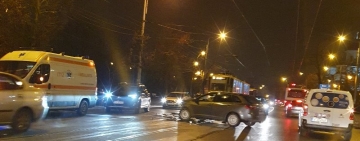 Patru persoane, asistate medical în urma unui accident produs pe Șoseaua Vestului