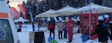 Cum a ajuns soția turistului care a aruncat cu vin în mașina să fie amendată cu 2000 lei