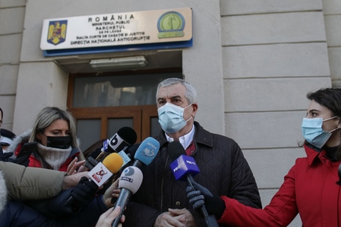 DNA a pus în mișcare acțiunea penală împotriva lui Tăriceanu. Este acuzat de luare de mită în valoare de 800.000 de dolari