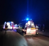 FOTO Accident grav în Urlați. Cinci persoane, printre care doi minori, transportate la spital