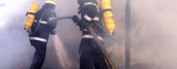 Incendiu la o fabrică de mobilă din Ploiești