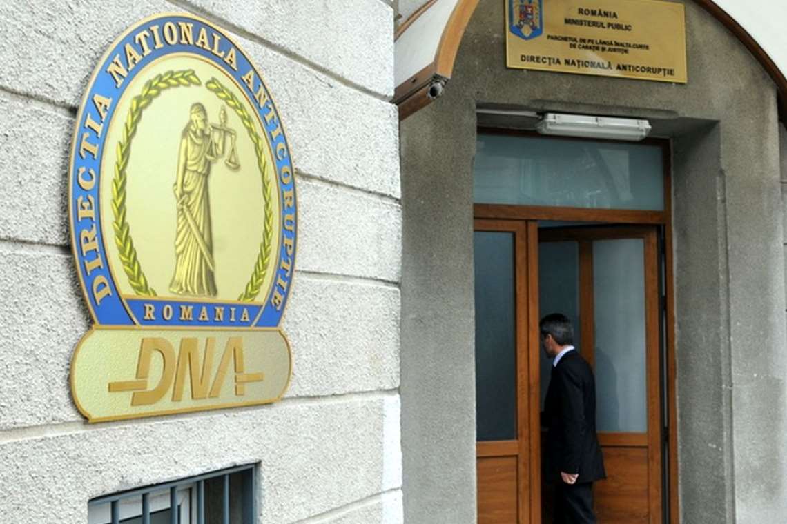 Percheziții DNA în Prahova. Sunt vizate anumite contracte de pază