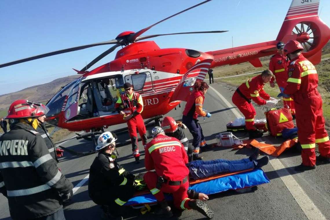 Accident grav la Valea Călugărească. A fost solicitat un elicopter SMURD