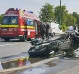 Motociclist rănit într-un accident rutier produs pe Șoseaua Vestului din Ploiești. Tânărul de 17 ani, transportat la spital