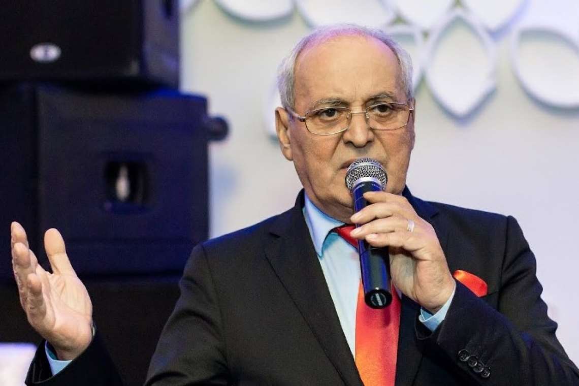 Nelu Ploieşteanu, în stare gravă la Spitalul Floreasca:   Este intubat, bolnav de Covid, cu o saturaţie de 50% şi cu plămânii afectaţi în proporţie de 70%