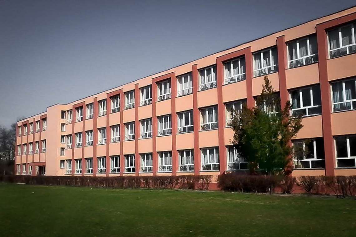 Şcola Gimnazială „Toma Caragiu” Ploiești va avea o sală de sport nouă. Lucrările sunt finanțate de Compania Națională de Investiții 