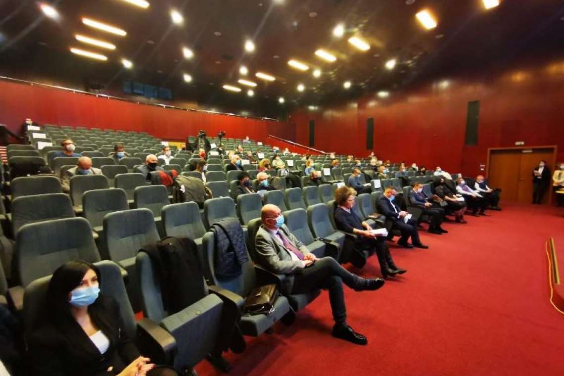 Consilierii județeni PSD Prahova: Început de dezastru - Angajații DGASPC Prahova nu și-au primit salariile!