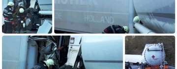 Accident între o cisternă încărcată cu produse petroliere și un TIR, pe DN 1A, la Cheia. O persoană rănită