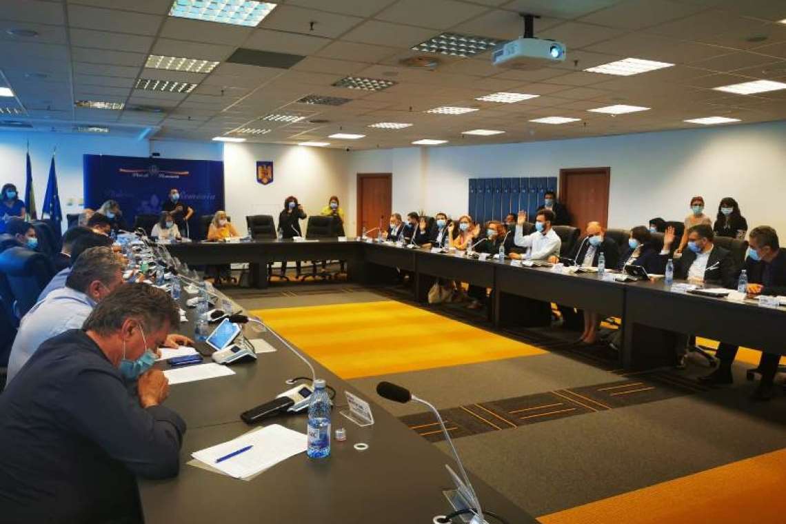 Reparații în unitățile de învățământ din Ploiești. Iată lista completă a lucrărilor aprobată de Consiliul Local