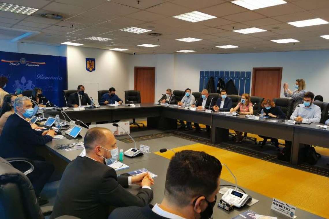 Greșeli taxate de ANAP în caietul de sarcini pentru licitația privind contractarea unui nou operator de salubritate în Ploiești
