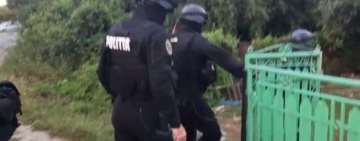 VIDEO| Percheziții la Plopeni. Sunt vizate persoane suspecte de furt calificat