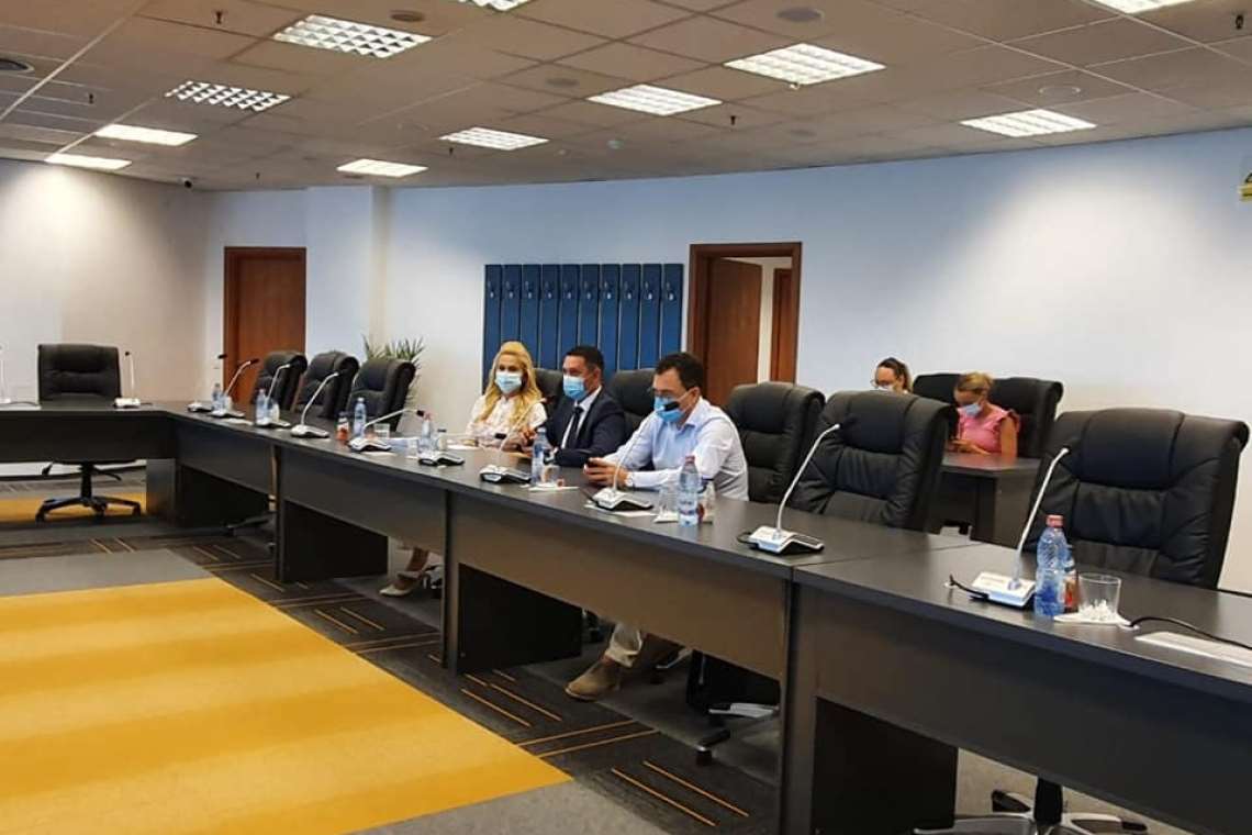 Bogdan Toader, președintele PSD Prahova: Nu puteam lipsi de la dezbaterea pe tema problemei deșeurilor din municipiul Ploiești. E o situație neplăcută care ne privește pe toți locuitorii județului