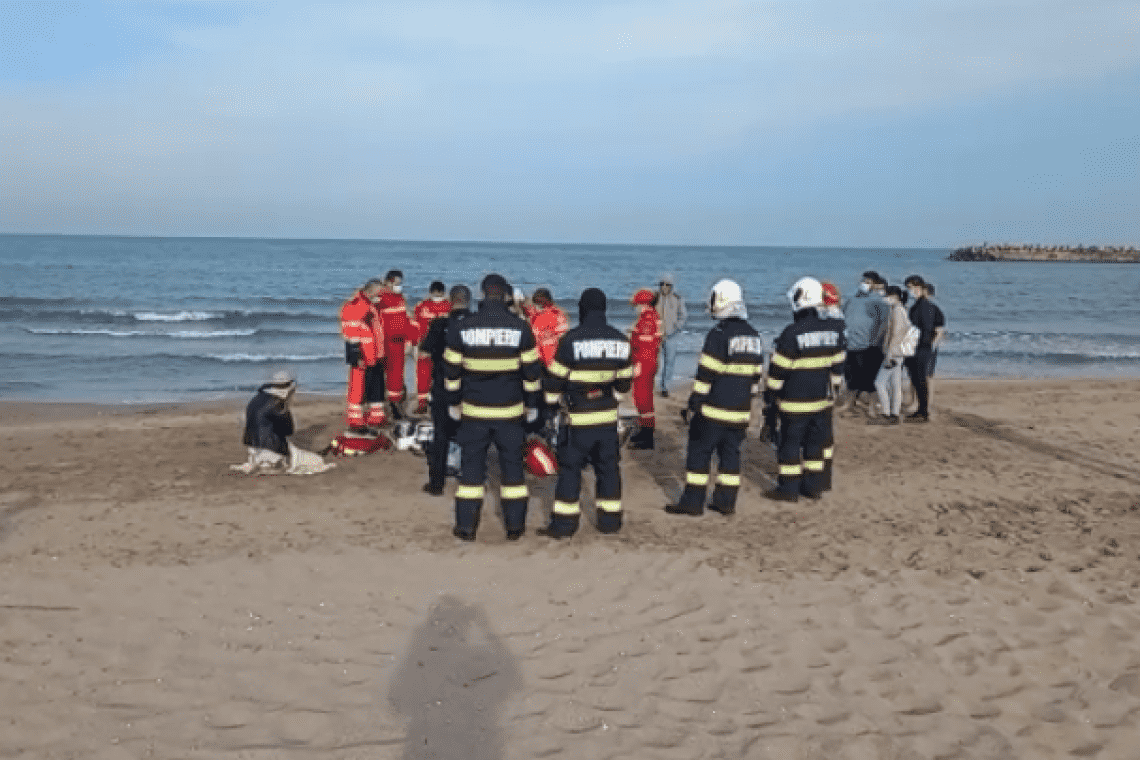 Descoperire macabră pe o plaja din Constanța. A fost găsit un cadavru în putrefacţie  