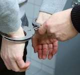 Un funcționar public din Prahova, amenințat cu un cuțit. Agresorul a fost reținut