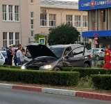 FOTO Accident pe Bulevardul Republicii din Ploiești