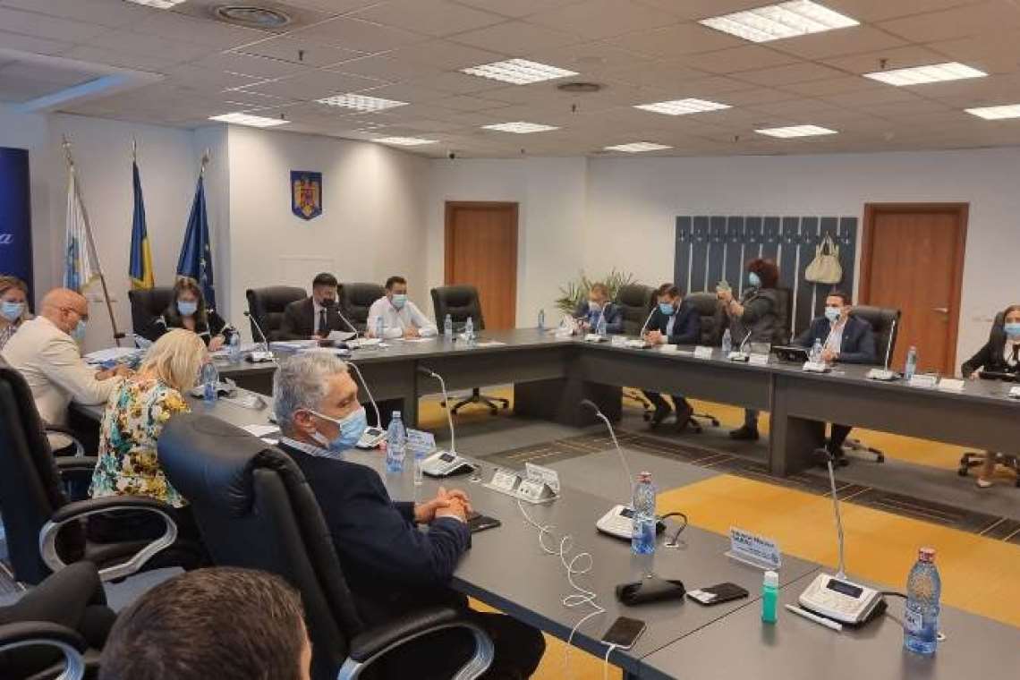 VIDEO| Mărcile Petrolul Ploiești, drumul de la ședința CL la marea SURPRIZĂ