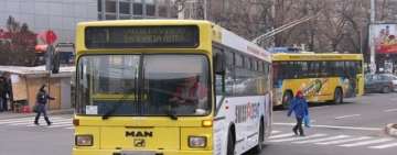 Scandal în autobuzul 44. O persoană nu purta masca de protecţie corespunzător
