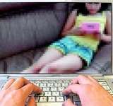 DIICOT Ploiești: Bărbat de 33 ani, cercetat pentru pornografie infantilă