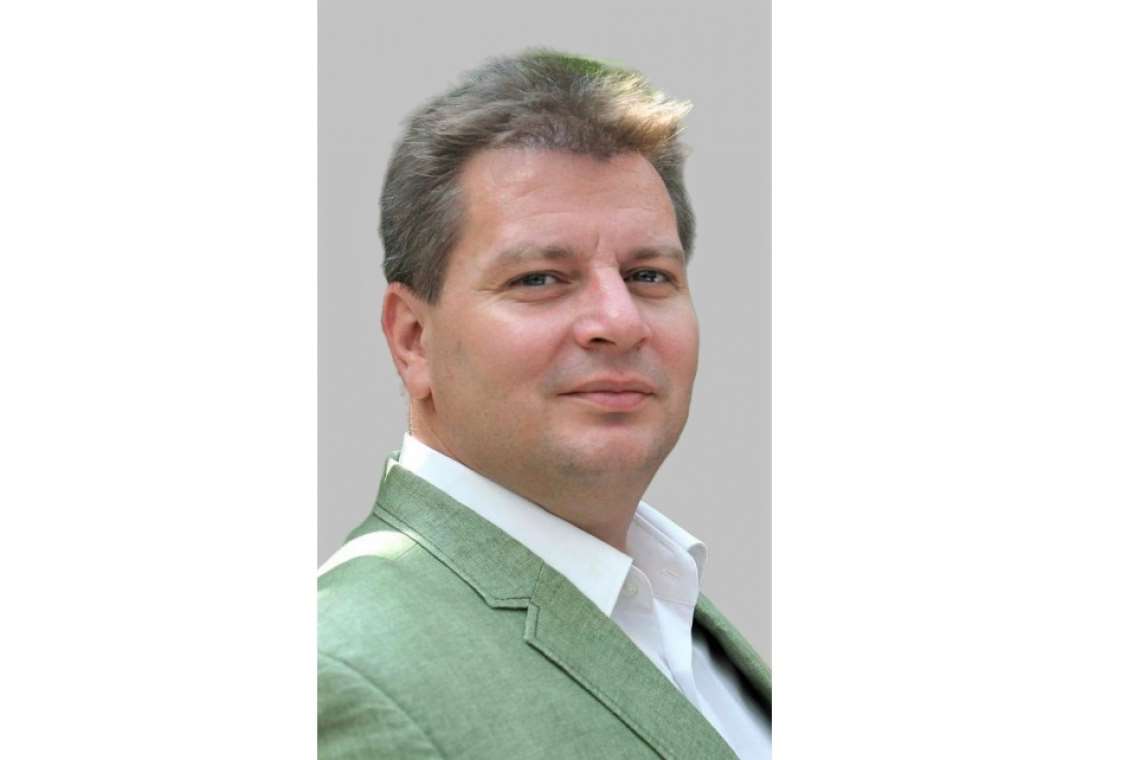 Începând din 18 octombrie 2021, Dorin Ilian Lețea este noul Director General provizoriu al societății HIDRO PRAHOVA SA  