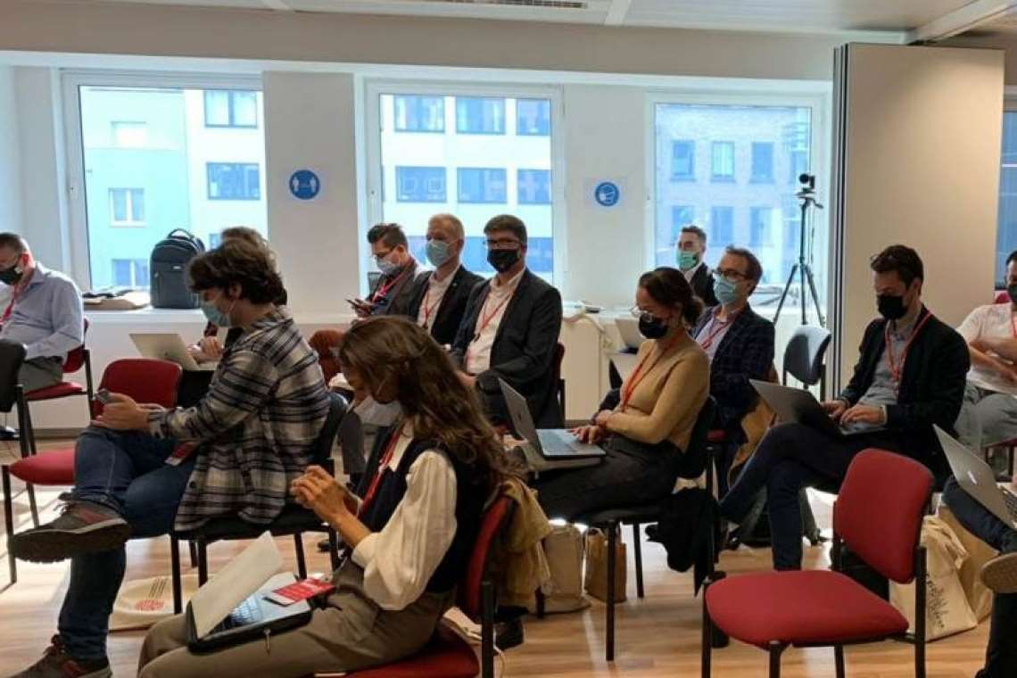 Fundația pentru Studii Europene Progresive: Defending and Deepening Democracy