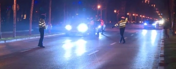 Accident pe strada Democrației din Ploiești. Au fost implicate trei mașini