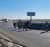 Cisternă cu motorină răsturnată pe Centura de Vest Ploieștiului. Trafic restricționat