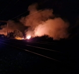 Circulația feroviară pe ruta Buzău blocată din cauza unui incendiu