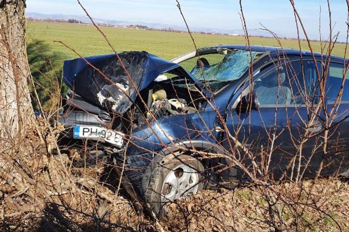 FOTO Accident teribil la  Albești. A fost chemat elicopterul SMURD