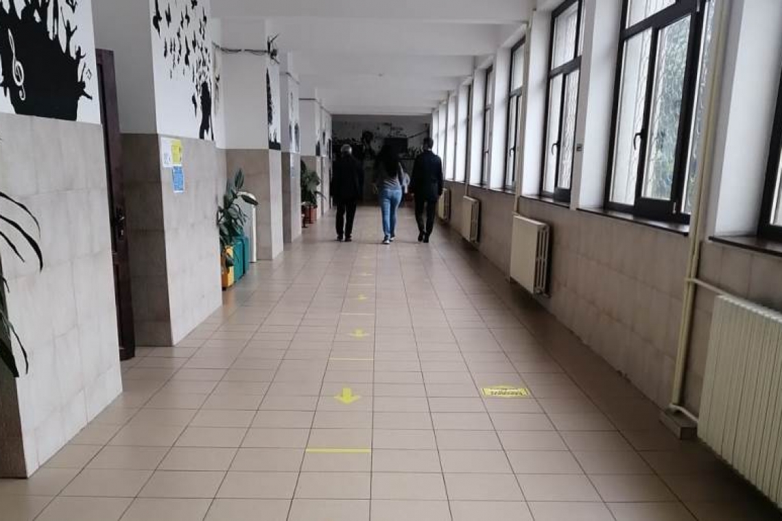 Scandal între un director și un profesor, într-o școală din Prahova