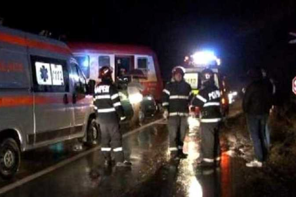 Accident feroviar la Florești. Un tânăr s-a răsturnat cu mașina în fața trenului